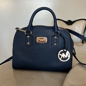 Michael Kors crossbody bag navy